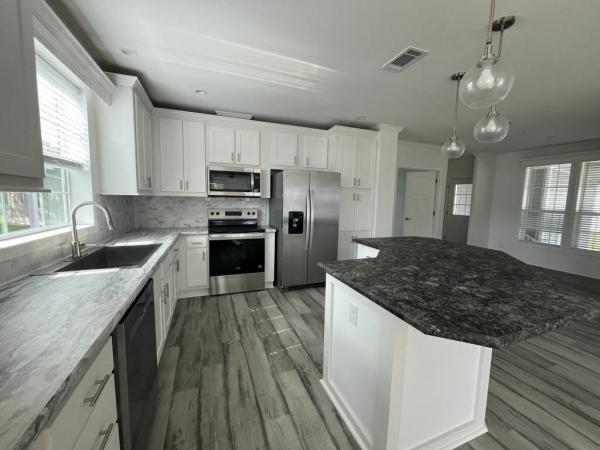 2025 Skyline - Ocala Silver Springs Mobile Home