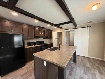 Photo 5 of 32 of home located at 12400 Creekview Ave #333 Romeo, MI 48065