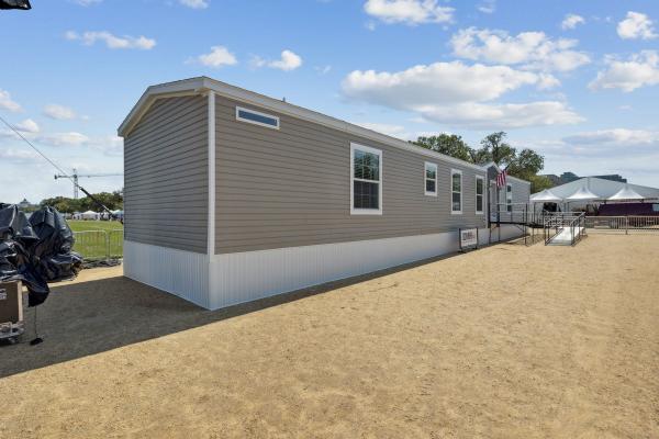 2026 Champion NWSSL27615  Home