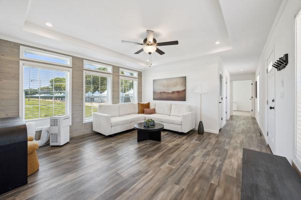 2026 Champion NWSSL27615  Home