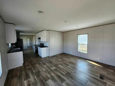 Photo 3 of 10 of home located at 10420 Us Hwy 31, #365 Tanner, AL 35671
