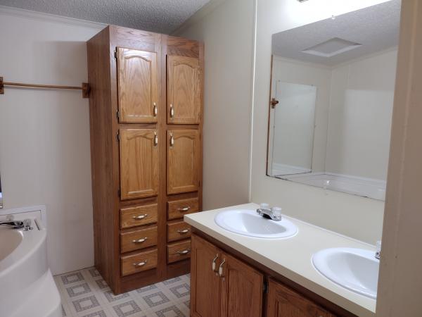 1997  Mobile Home For Sale