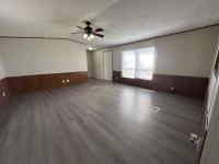 2004 1646276STG  Home