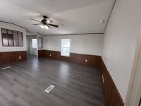 2004 1646276STG  Home