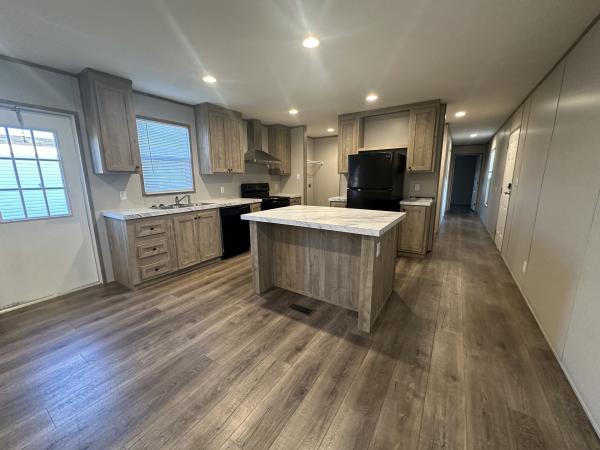 2022 46ANN16723AH22  Home