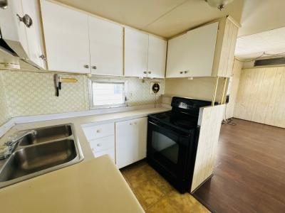 Photo 4 of 26 of home located at 4335 Manatee Loop Punta Gorda, FL 33980