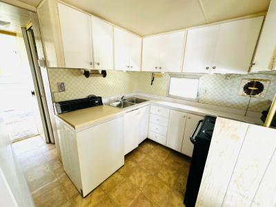 Photo 5 of 26 of home located at 4335 Manatee Loop Punta Gorda, FL 33980