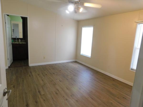 1999 WINN Mobile Home For Sale