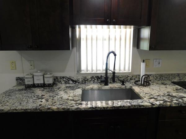 1999 WINN Mobile Home For Sale