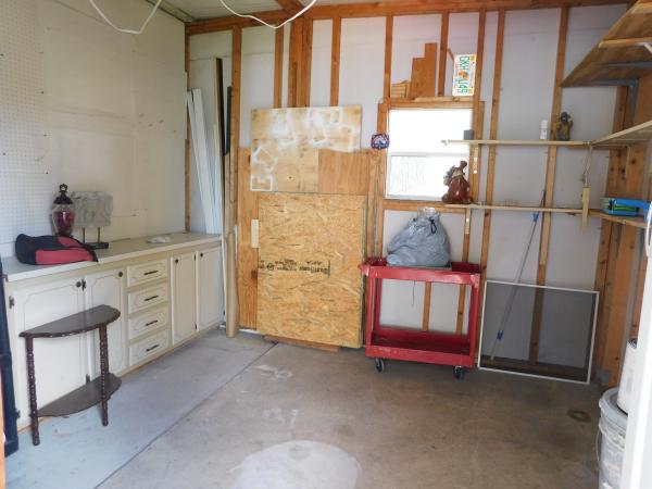 1999 WINN Mobile Home For Sale