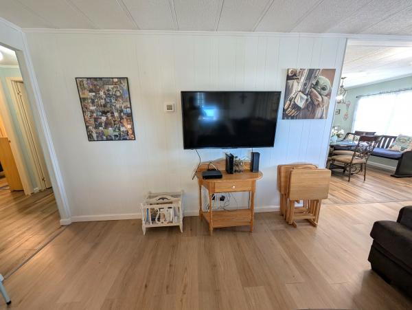 1982 SCHU Mobile Home For Sale