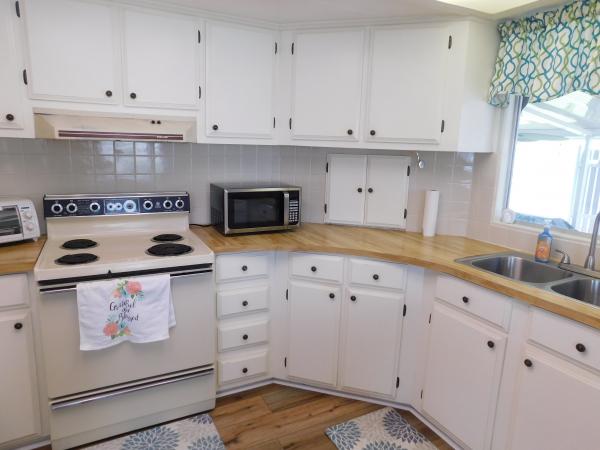 1982 SCHU Mobile Home For Sale