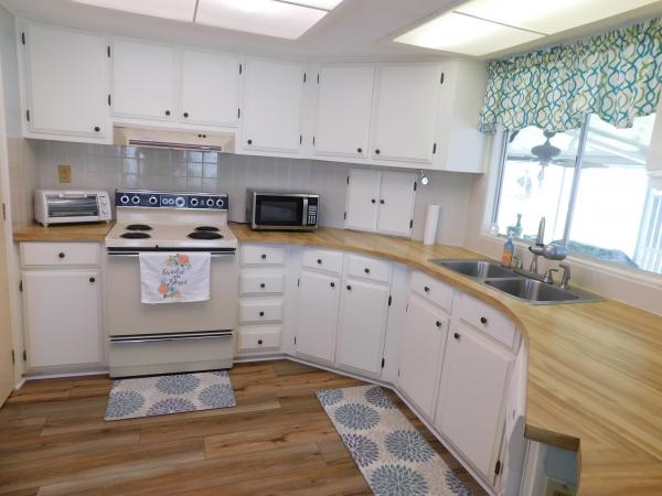 1982 SCHU Mobile Home For Sale