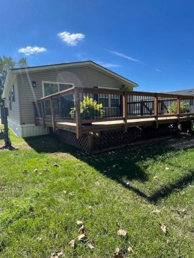 Photo 3 of 19 of home located at 28056 Charlemagne Romulus, MI 48174