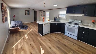 Mobile Home at 44 Deerwood Park Centralia, IL 62801