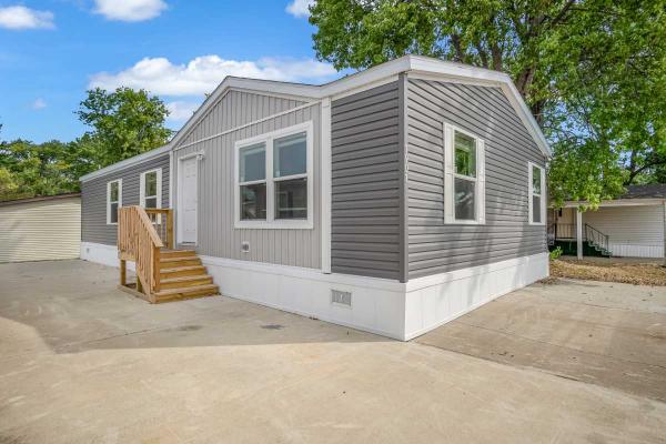 2025 3523F Mobile Home