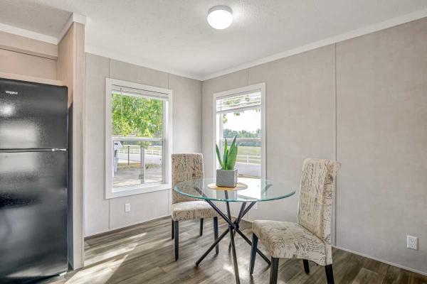 2025 3523F Mobile Home