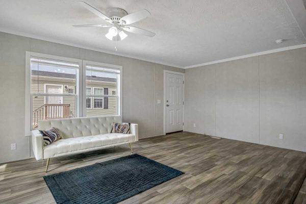2025 3523F Mobile Home