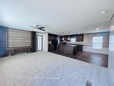 Photo 2 of 6 of home located at 7151 Woodlake Parkway #409 San Antonio, TX 78218