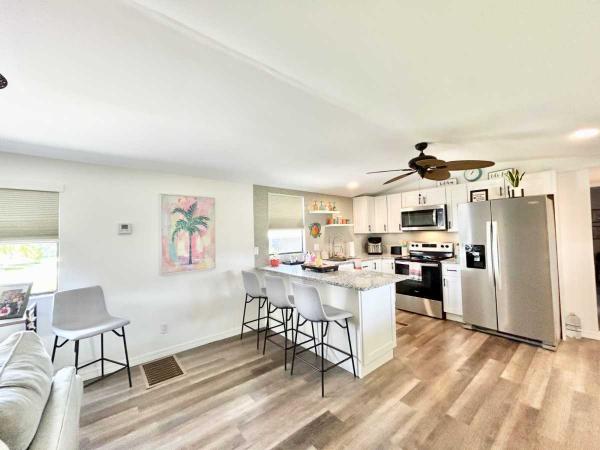 1987 FIEE Mobile Home