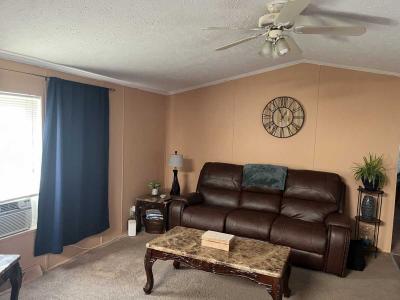 Photo 3 of 19 of home located at 647 Lafferty Rochester Hills, MI 48307