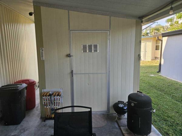 1986 Manufactured Home