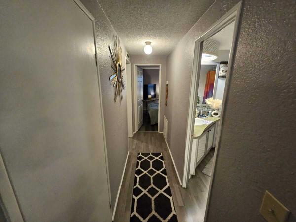 1986 Manufactured Home