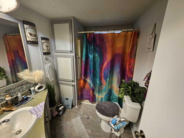 1986 Manufactured Home