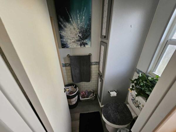 1986 Manufactured Home