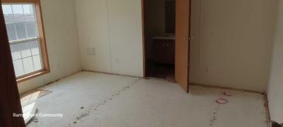 Photo 5 of 7 of home located at 1100 Thornwood Dr #604 Heath, OH 43056
