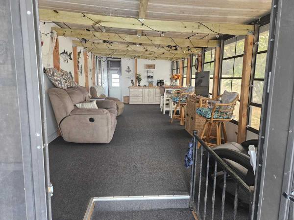 1979 Manufactured Home