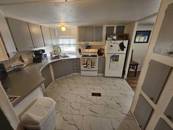 1979 Manufactured Home