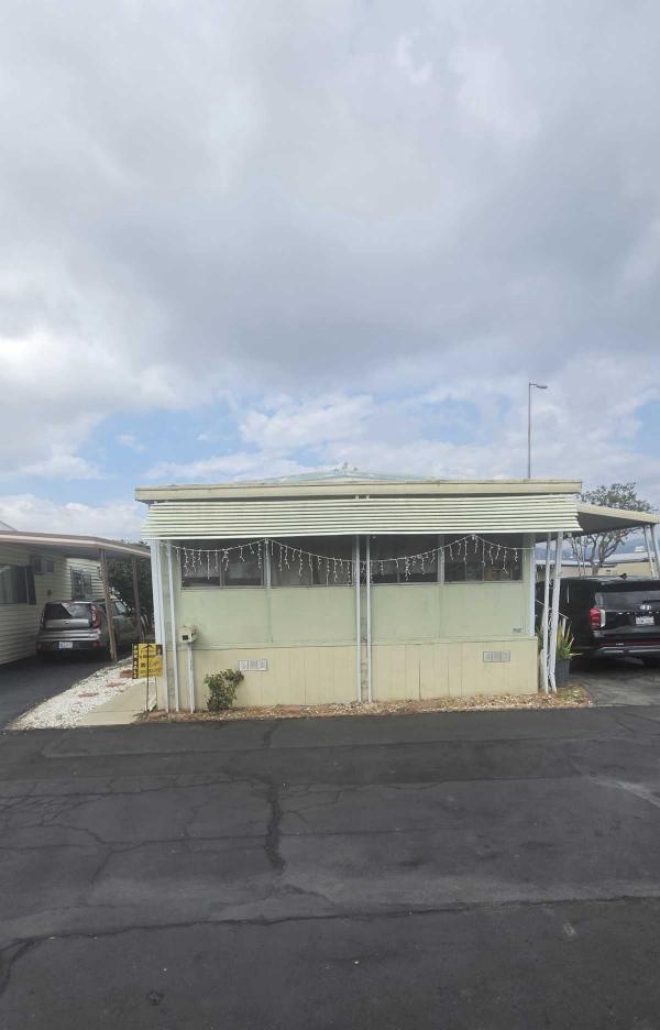 1989 Hillcrest Mobile Home