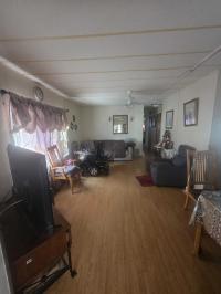 1989 Hillcrest Mobile Home