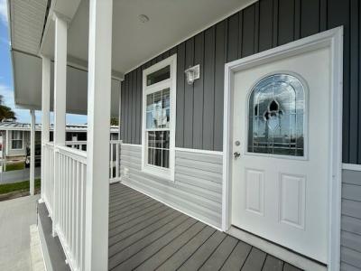 Photo 3 of 33 of home located at 1071 Donegan Rd Lot 580 Largo, FL 33771