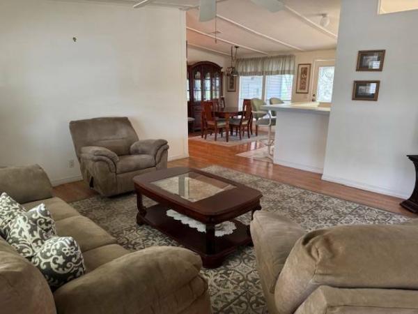 1994 Manufactured Home