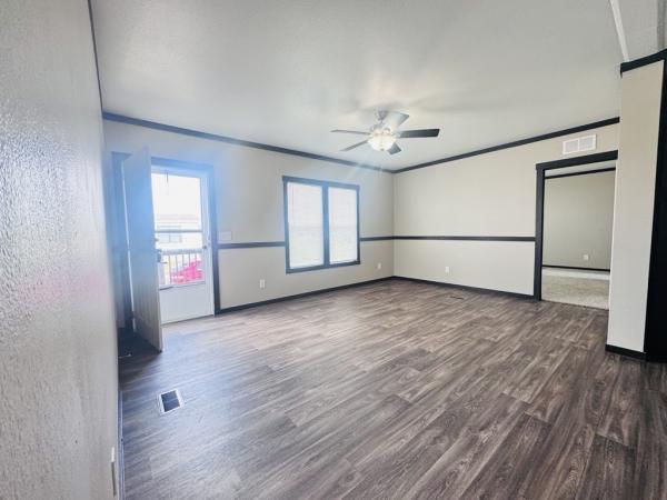 2018 Clayton Homes Manor Hill Manufactured Home