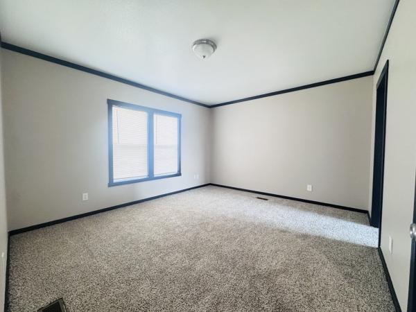 2018 Clayton Homes Manor Hill Manufactured Home