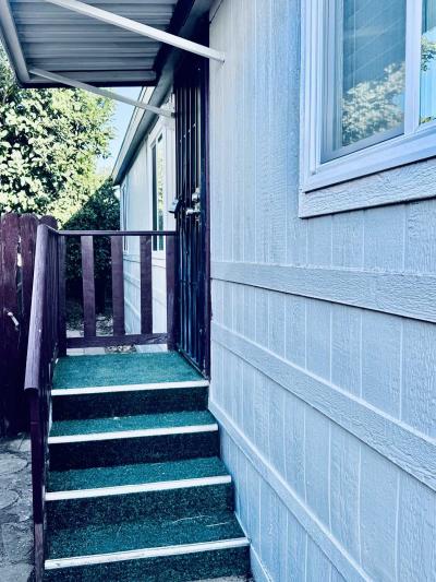 Photo 3 of 30 of home located at 243 N Meridian Ave #168 San Bernardino, CA 92410