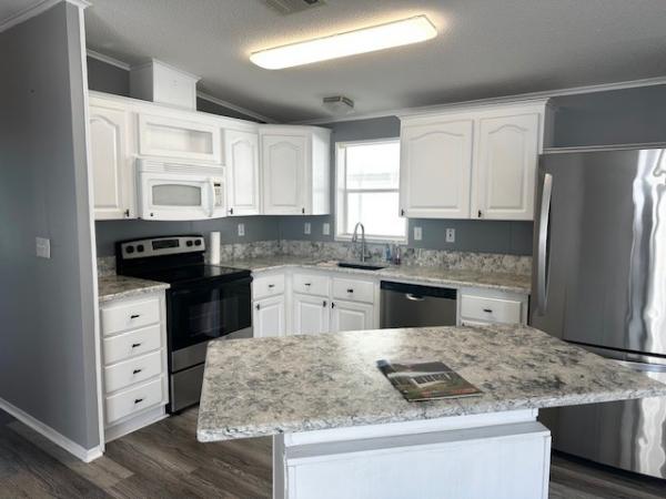 2001 Palm Harbor Manufactured Home