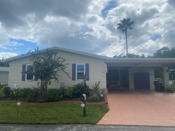 2000 Homes of Merit Mobile Home For Sale