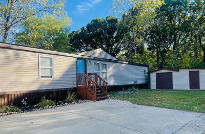 Mobile Home at 3927 Heather Hollow White Lake, MI 48383