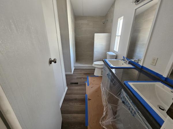 2001 Champion Homes Mobile Home
