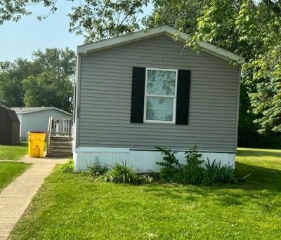 Mobile Home at 1333 Chateau Monroe, MI 48161
