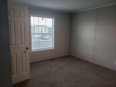 Photo 3 of 5 of home located at 1725 Meadowbrook Monroe, MI 48161