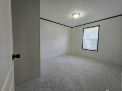 Photo 5 of 10 of home located at 835 Macbeth Cr Lakeville, MN 55044