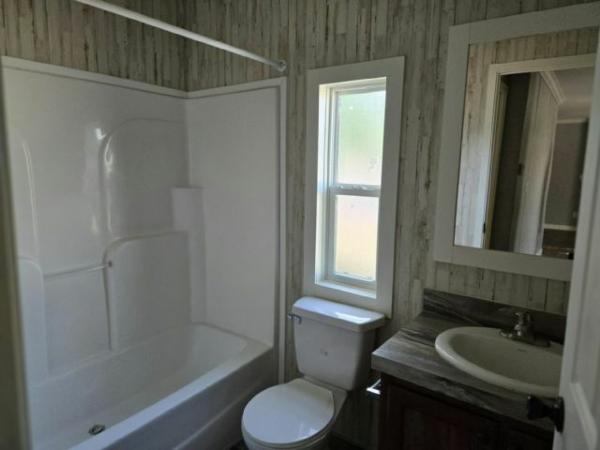 2023 Live Oak Homes L-2403F-oak So Magnolia Manufactured Home