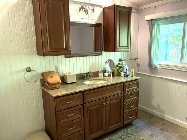 1986 Virginia 2864 The Oaks Manufactured Home