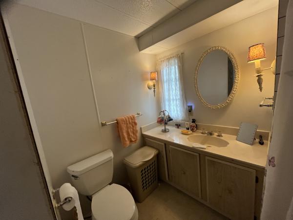 1976 FREE 0865424BJ, 0865424AJ Mobile Home