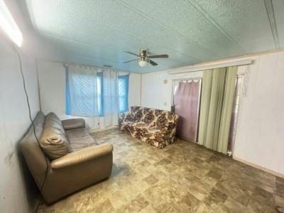 Photo 2 of 5 of home located at 6521 Stardust Lane Orlando, FL 32818